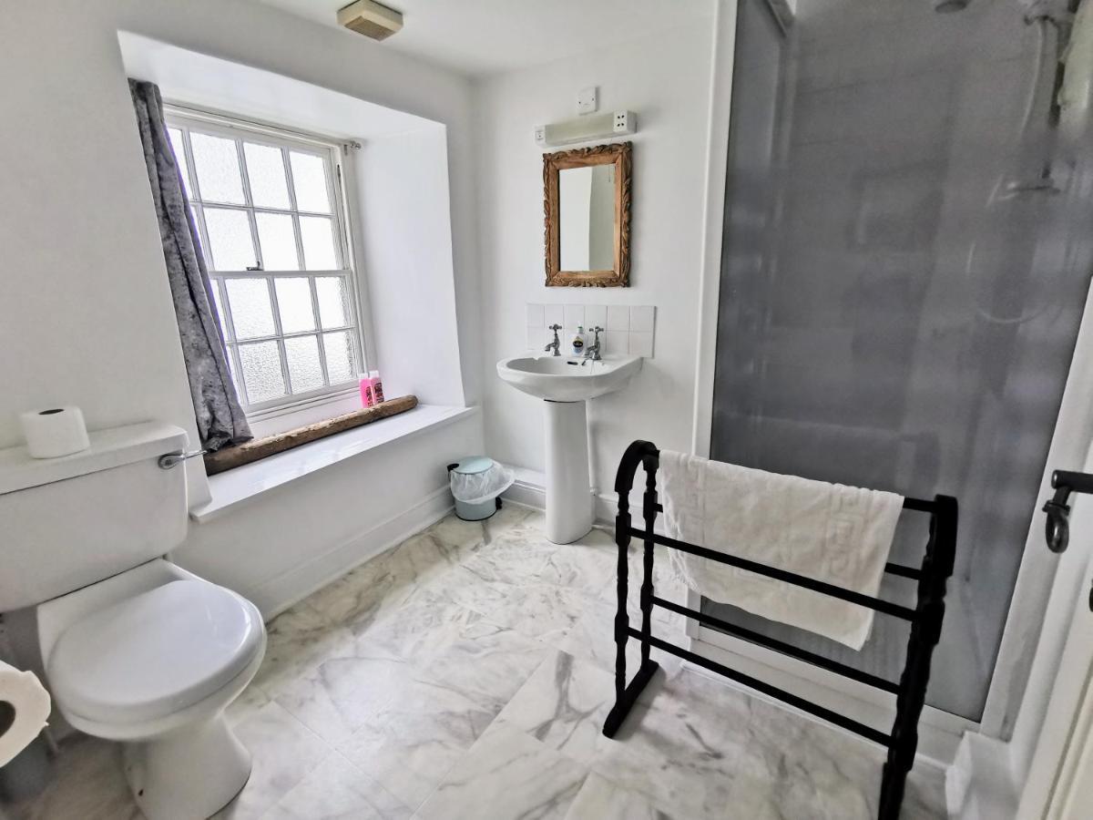 The Darlington Hotel Camelford Buitenkant foto